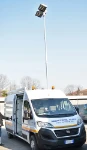00_Fiat Ducato allestito da Syncro System con palo telescopico pneumatico e fari LED per protezione civile 