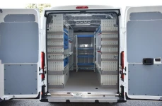 01_Allestimento speciale Syncro su Fiat Ducato per ambulante