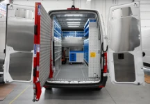 01_Allestimento Sprinter con rampa di carico con kit di rotazione