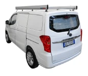 01_BYD ETP3 con rivestimenti e sistema di trasporto sul tetto Syncro 