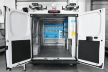 01_Citroen Jumper con mobili nel cassone e portascala sul tetto 