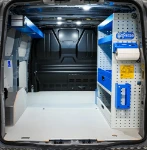 01_Ford Custom per pulizia pannelli solari (1)