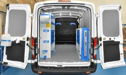 01_Ford Transit L2H2 allestito da Syncro per tubazioni