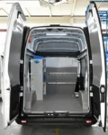 01_Furgone Renault Trafic con coperture per la carrozzeria