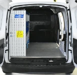 01_Mercedes Citan L1H1 con allestimento solo sul lato sinistro
