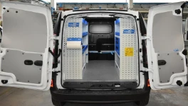 01_Nissan NV250 attrezzato da Syncro per idraulico