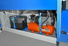 02_Alloggiamento per Ecoflow Power Station su allestimento Syncro per Transporter