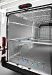 02_Rivestimento completo per Ducato e barre Syncroblock su parete sinistra