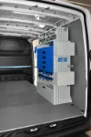 03_Cassetti, scaffali e portavaligette su Sprinter Mercedes per elettricista
