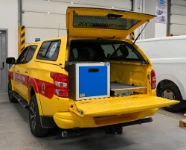 03_Cassetto estraibile e slitta estraibile per pick up attrezzato da Syncro System 