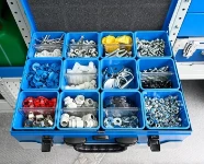 03_Valigetta nell’allestimento Syncro, con 12 vaschette 