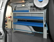 04_Dettaglio vista laterale allestimento a bordo di Caddy per acquedotto 
