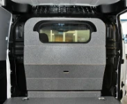 04_Rivestimenti per pianale e paratia di fondo da Syncro System per Doblò

