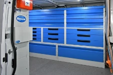 05_Cassetti metallici e ripiani chiusi su Fiat Ducato per termoidraulico