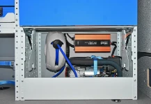 05_Compressore, inverter e avvolgicavo su Sprinter 