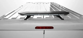 06_Barra led per segnalazione esterna sul tetto di Boxer Peugeot