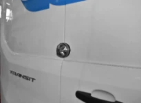 06_Serratura Saturn su furgone Transit allestito da Syncro System 
