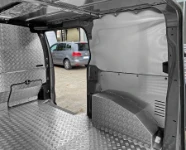 13_Furgone Scudo 2022 con coperture complete per pavimento e pareti