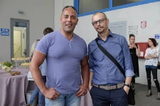 Adamo Comunello e un dipendente alla festa