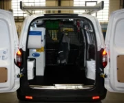 Allestimento Courier dalle porte posteriori