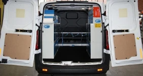 Allestimento Custom lato destro e sinistro