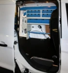 Allestimento lato sinistro connect tramite la porta laterale