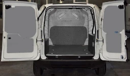 Citroen Nemo con pianale e rivestimento