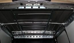 Le barre per capi appesi montate parallelamente al senso di marcia.