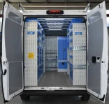 Officina a bordo del Ducato allestita da Syncro a Verona