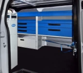 Particolare allestimento Toyota Proace per manutenzione macchinari