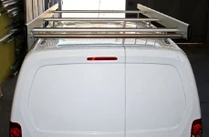 Portapacchi sul tetto del Peugeot Partner